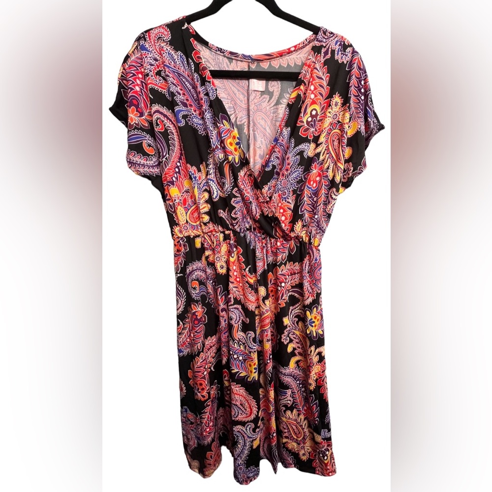 NWOT Short sleeve dress multi colour. 42” from the shoulder to the bottom